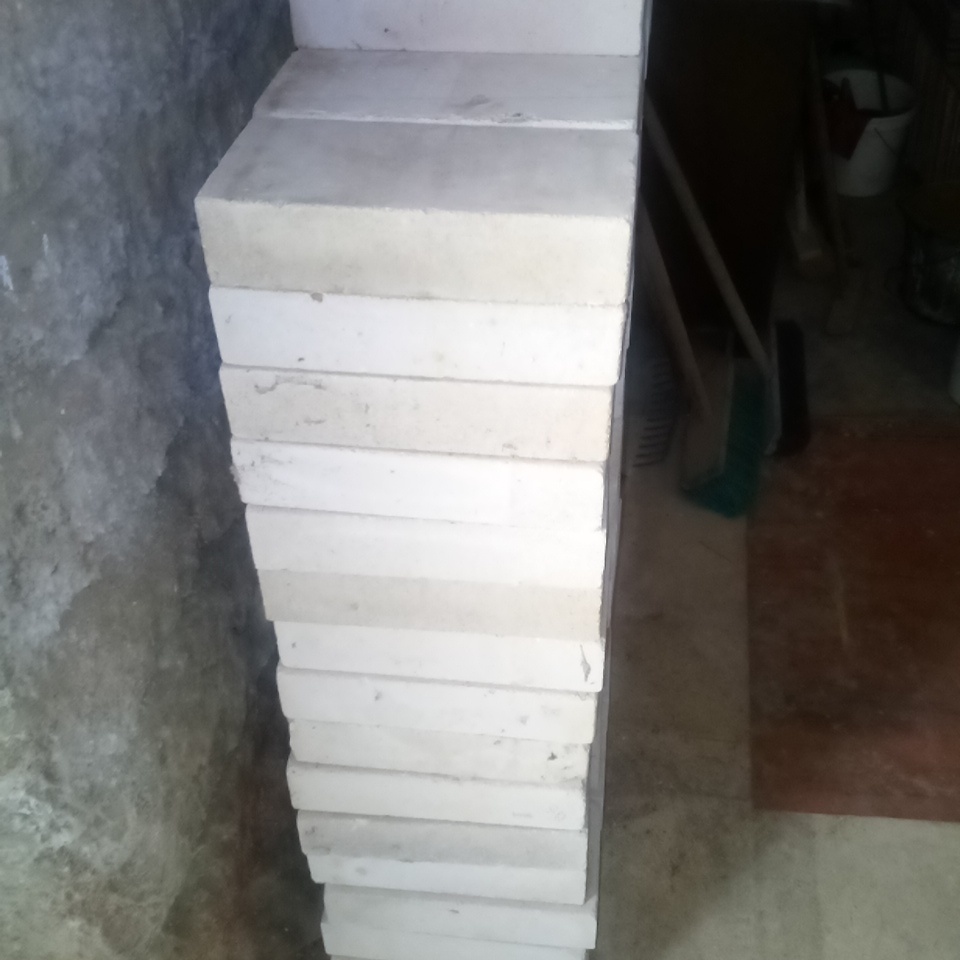 prodám bílé cihly - 2