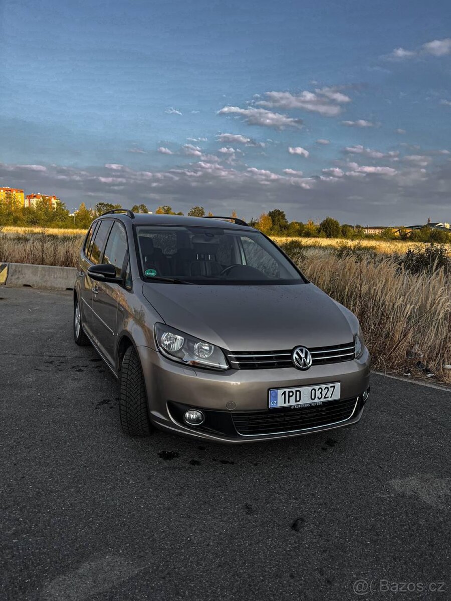 VW Touran - 2