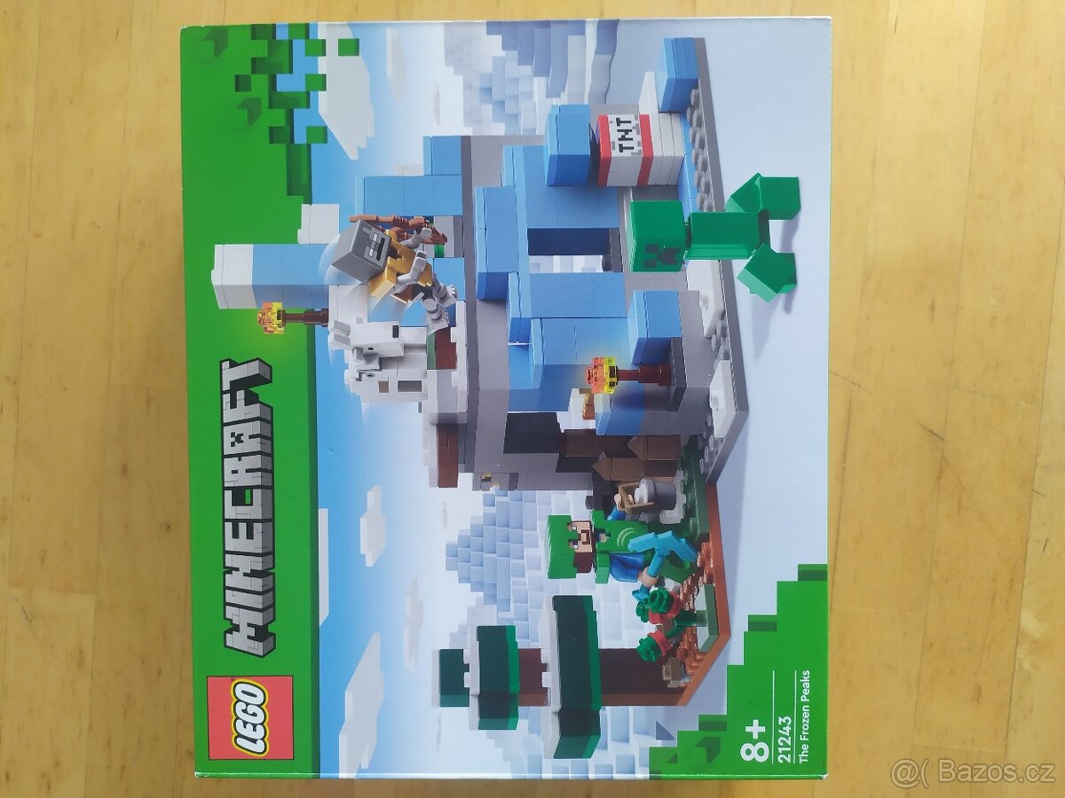 LEGO Minecraft 21243 Ledové hory - 2