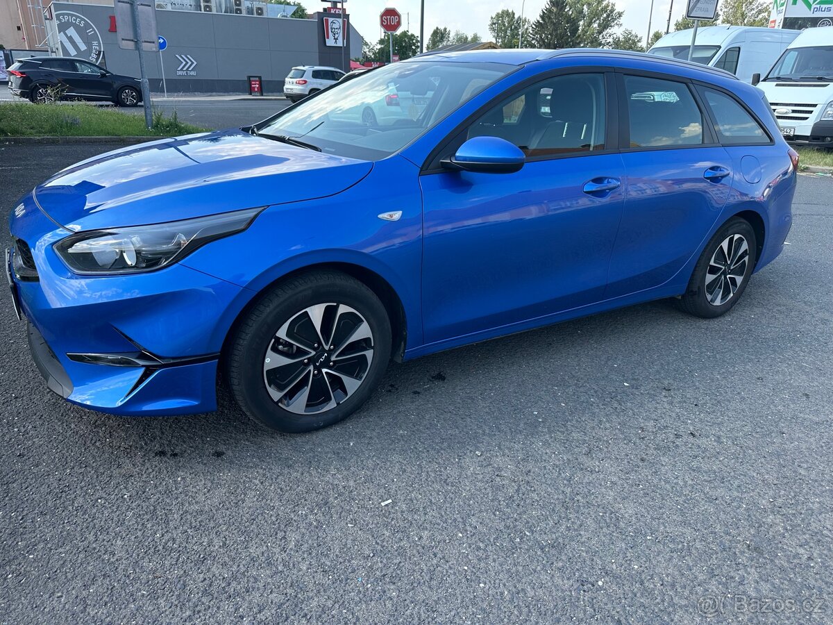 Prodám Kia ceed SW CD 1,5 T-GDI GPF SPIN - 2