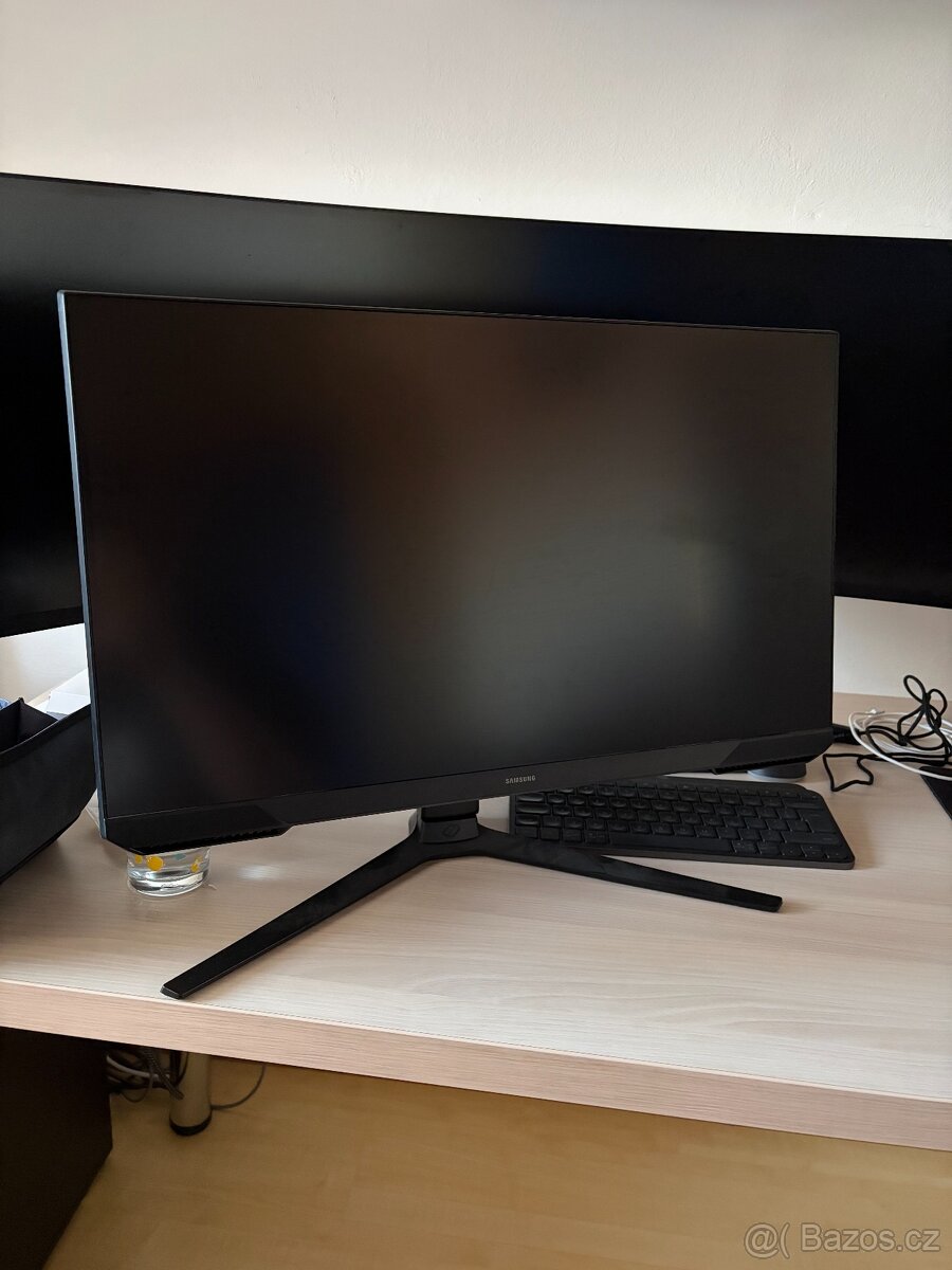 Monitor Samsung Odyssey G30D 24" - 2