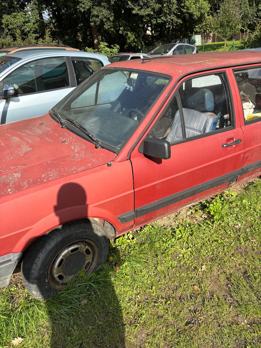 Vw passat B2 variant 1.6 benzín - 2
