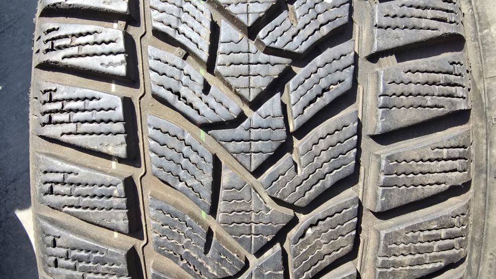 Zimní pneumatiky 205/55/16 Dunlop - 2