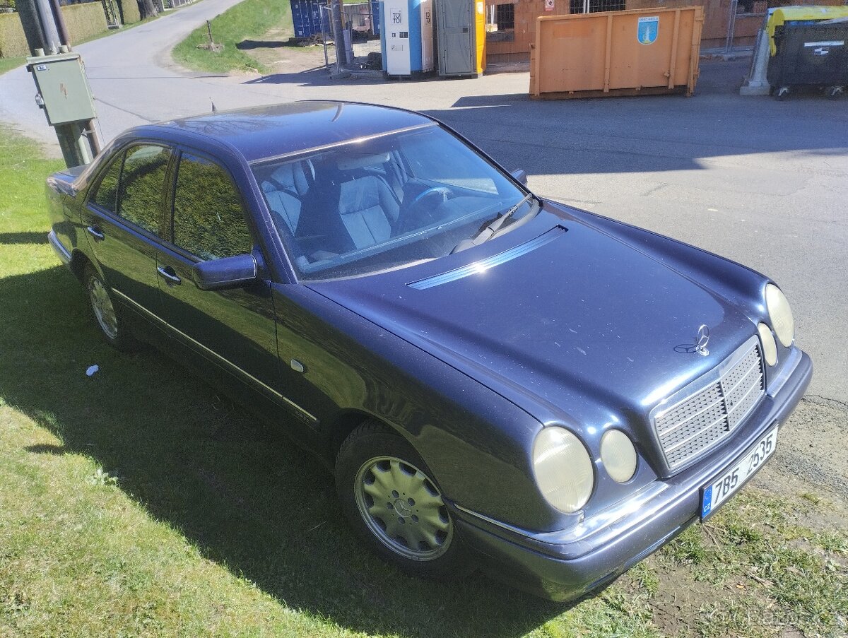 Mercedes - 2