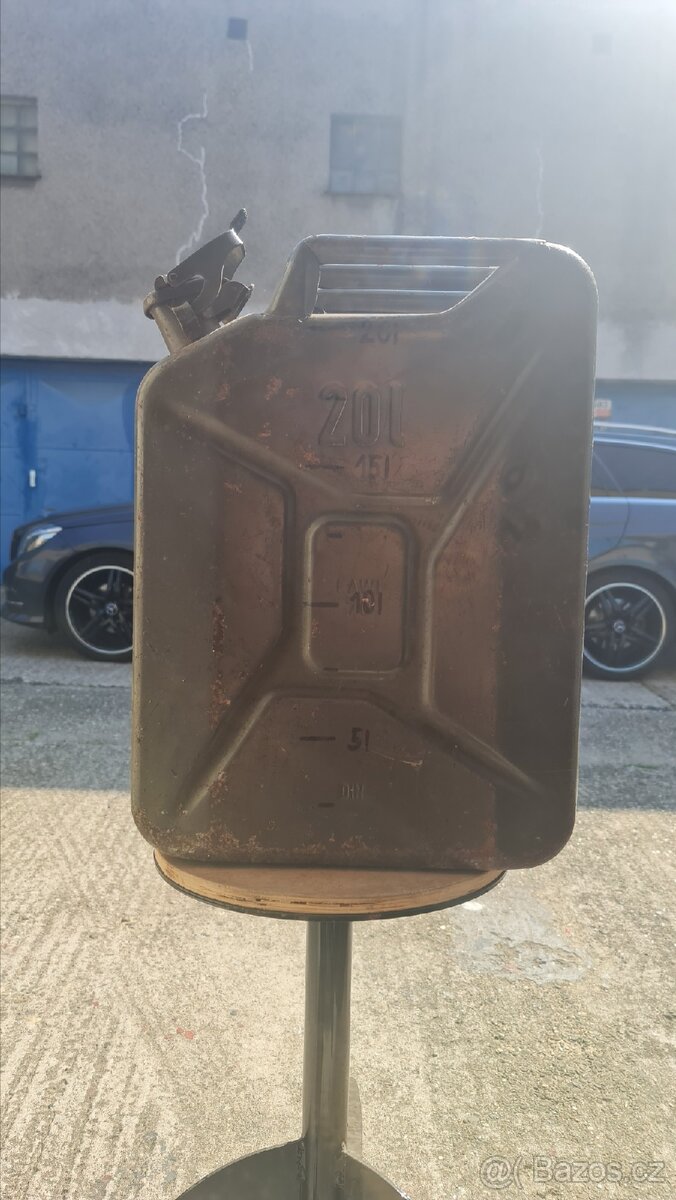 Kanystr plechový 20l - 2