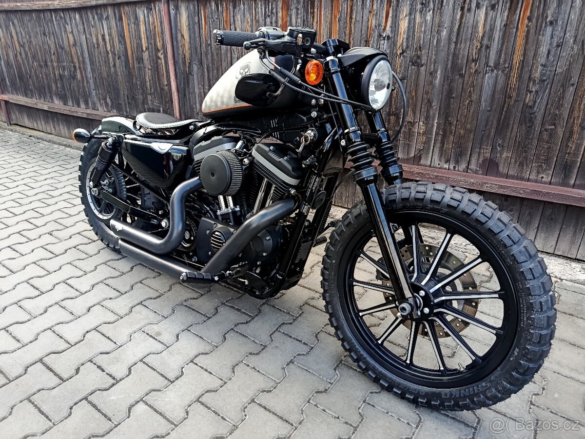 Harley Davidson Iron 883 - 2