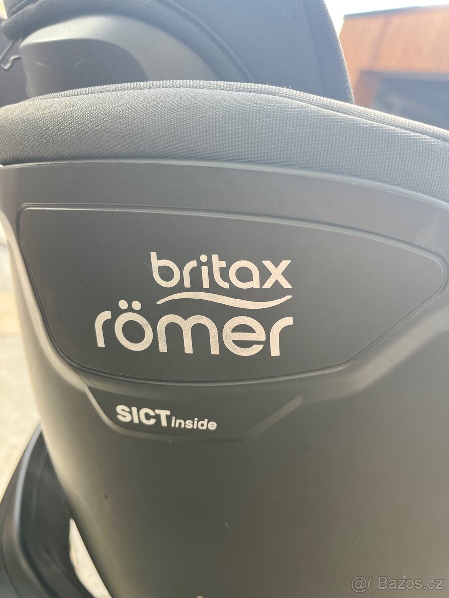 Britax Römer Dualfix - autosedačka - 2