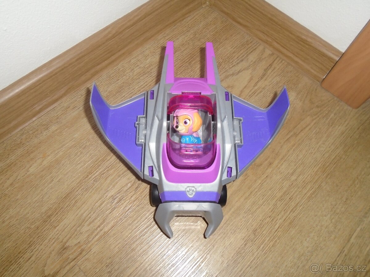 Spin Master Paw Patrol Aqua Pups Skye - 2