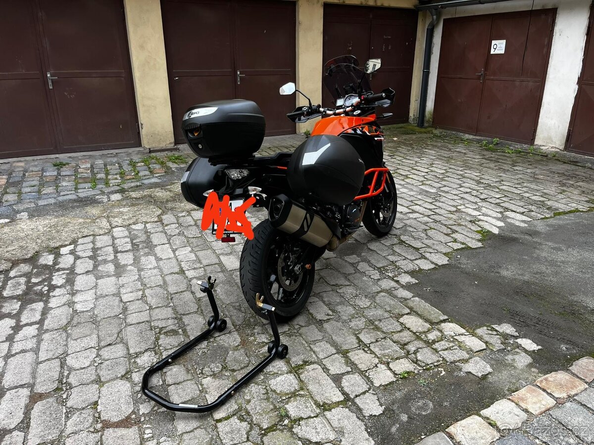 KTM 1090 Adventure - 2