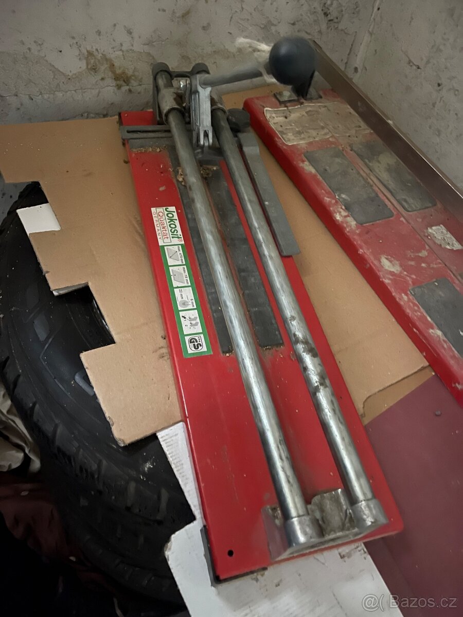 Řezačka a lámačka na obklady …… - 2