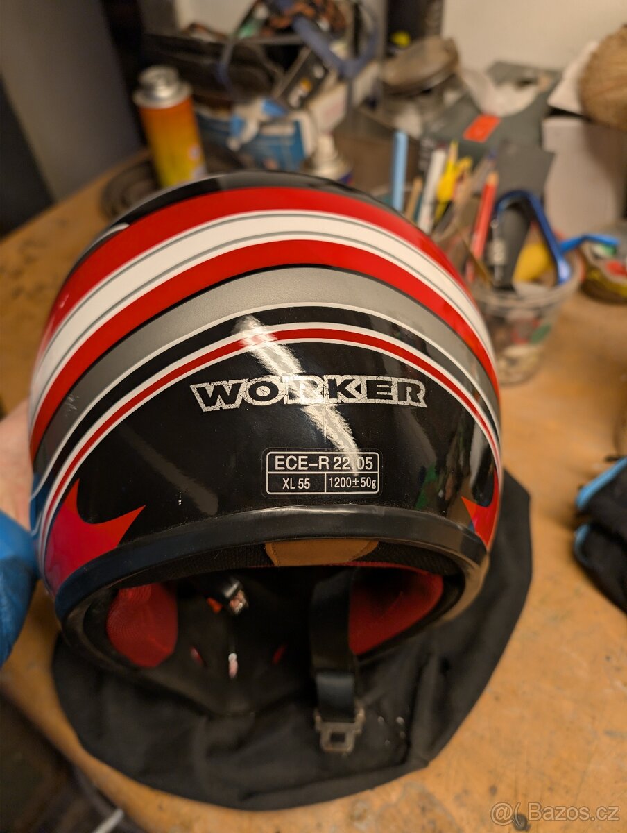 Prodám helmu - 2