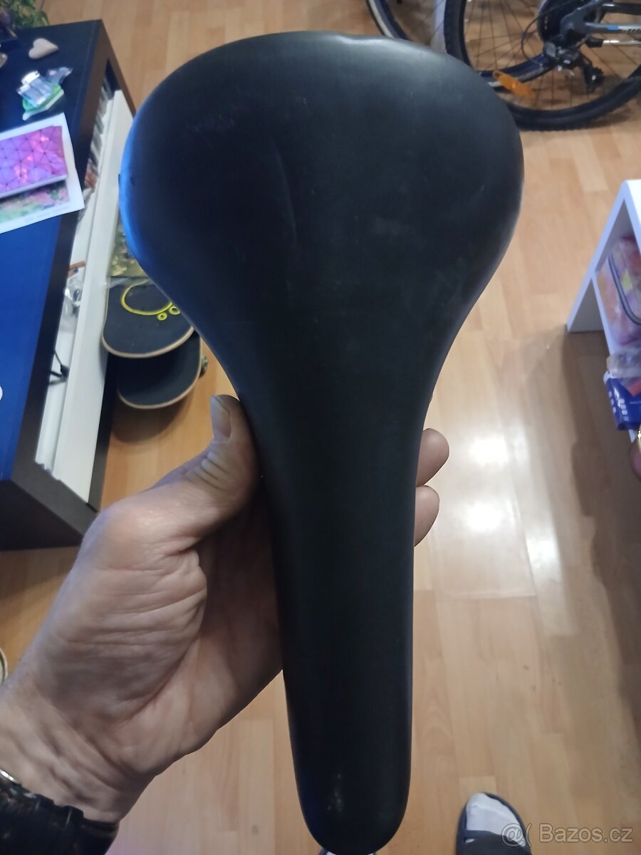 Sedlo Selle italia - 2