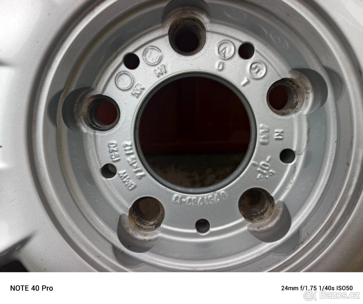 Nové rezervní kolo 15 BMW - 2