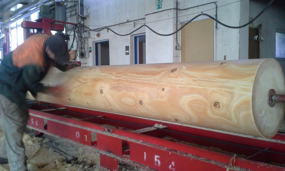 Soustruh na výrobu srubů - 2