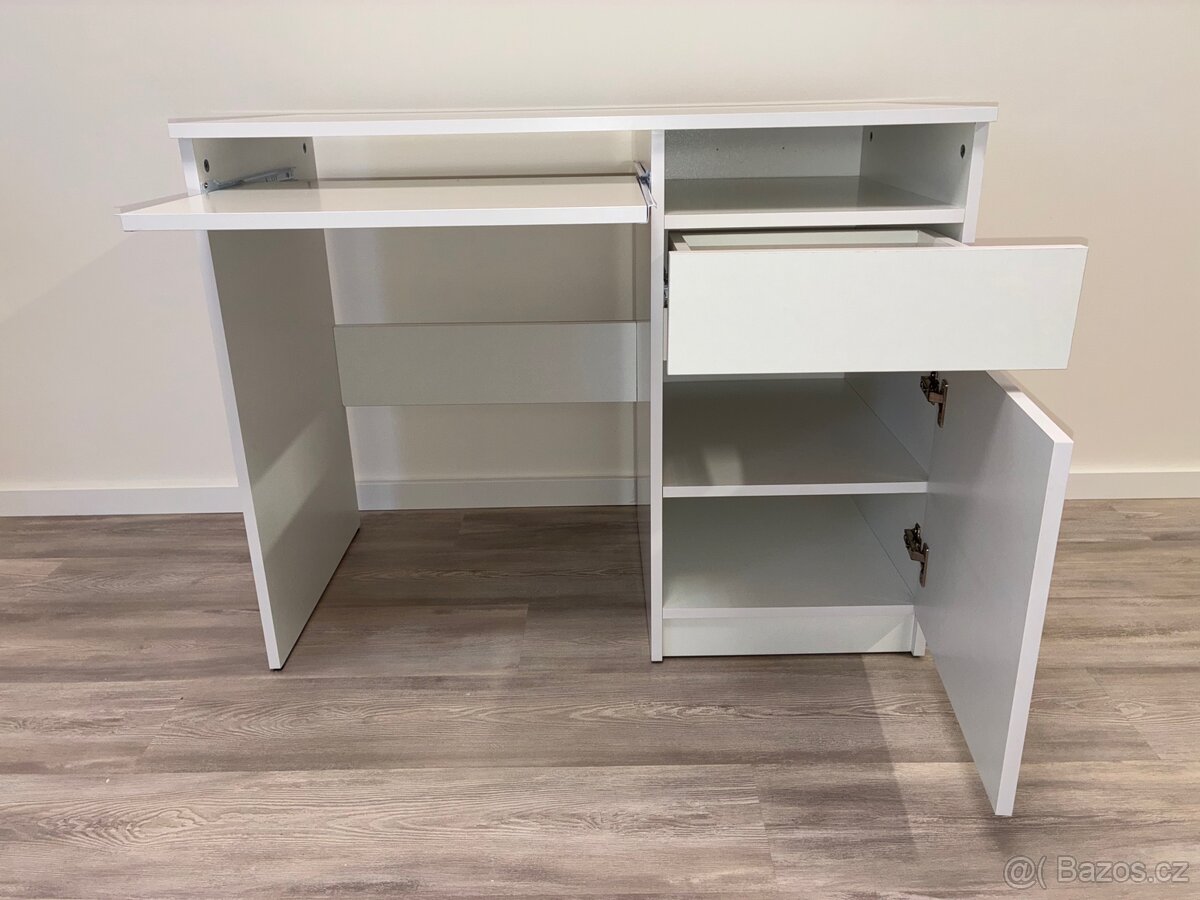Počítačový stůl bílý - 2