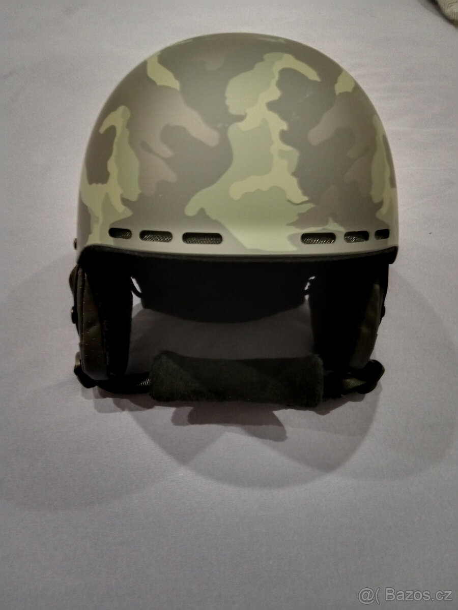 Prodám přilbu Meatfly - 2
