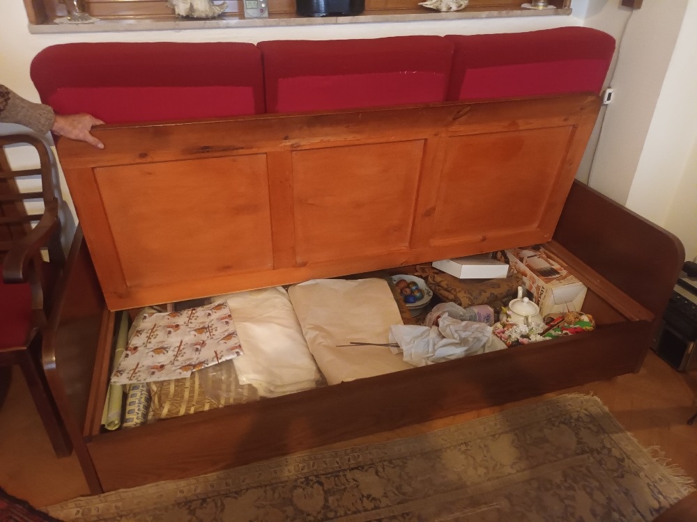 Prodám pohovku a křesílko - 1.republika - 2