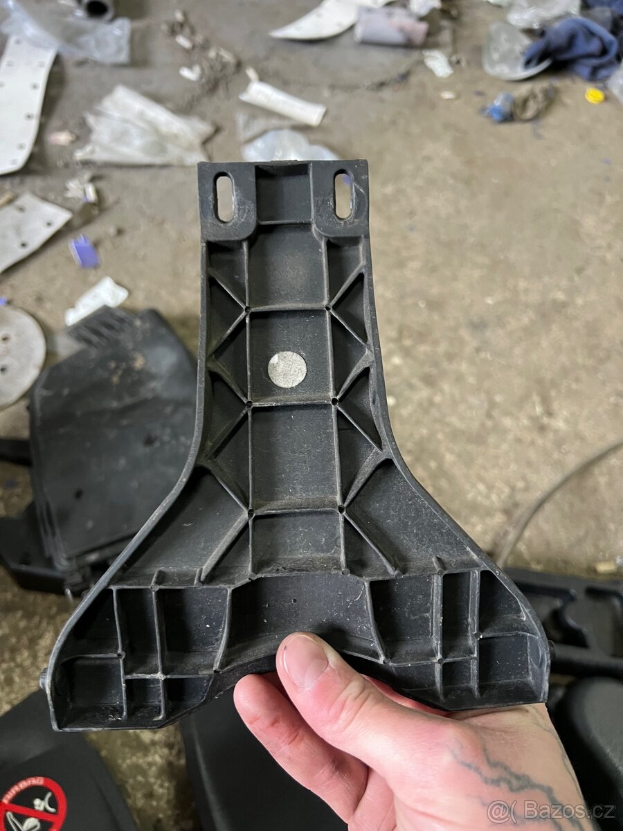 Mercedes cl203 dily - 2