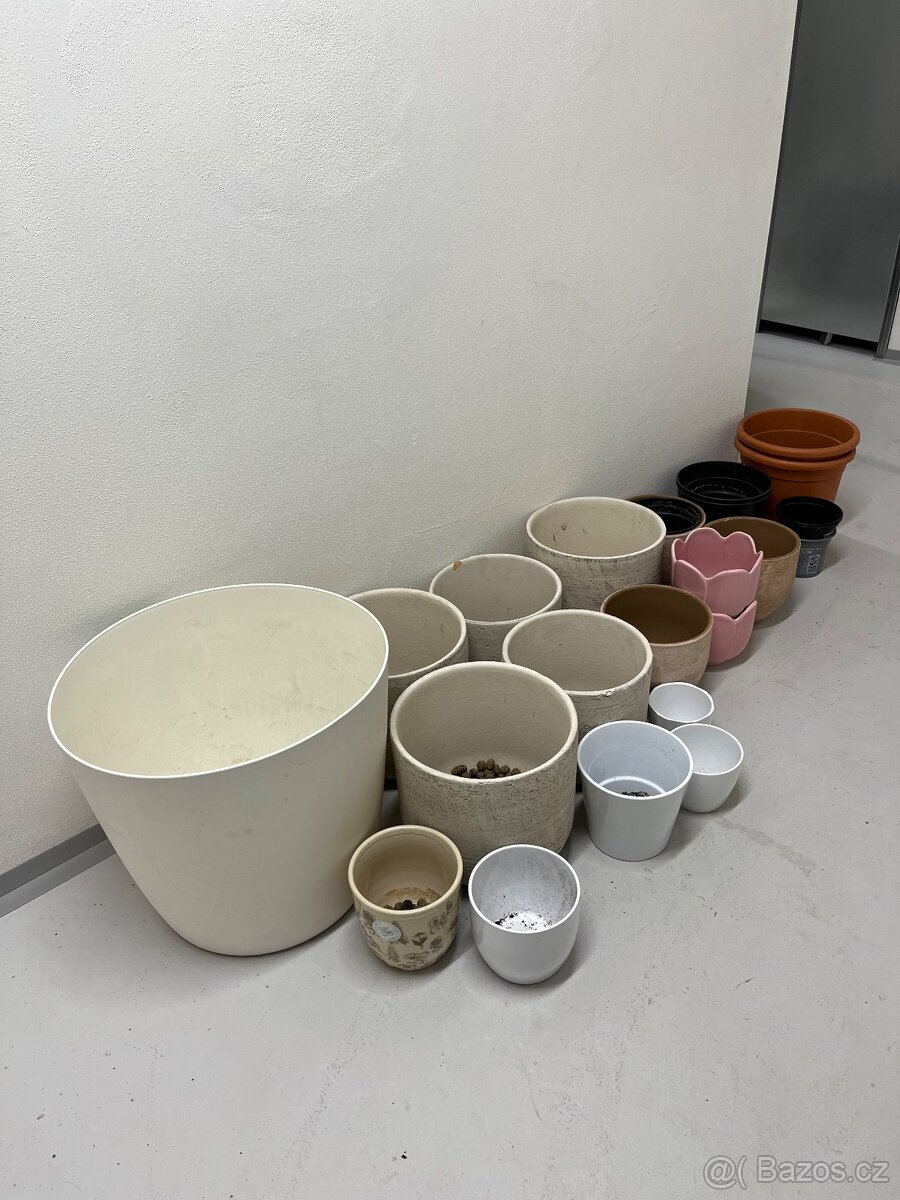 Květináče - 2