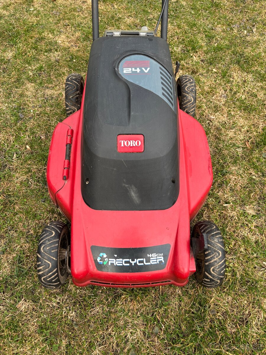 AKU sekačka TORO Recycler 46cm 24V - 2