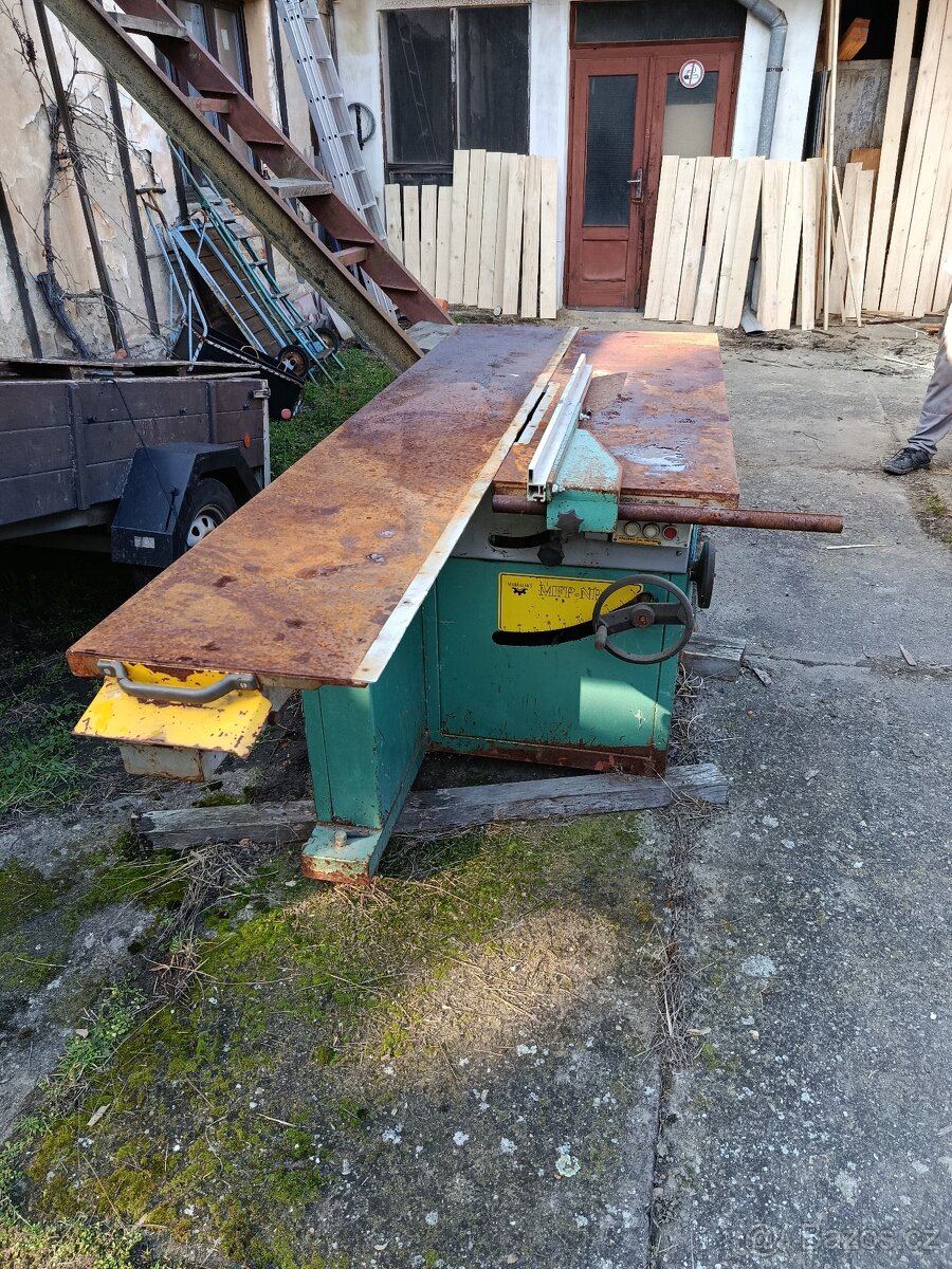 Formátovací pila - 2