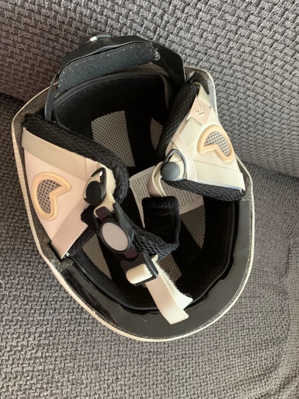 Lyžařská/snowboardová helma - 2