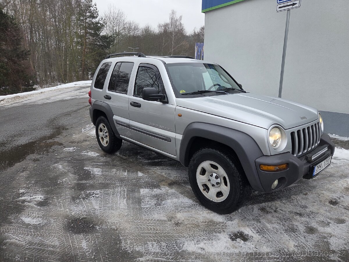 Jeep Cherokee Kj - 2