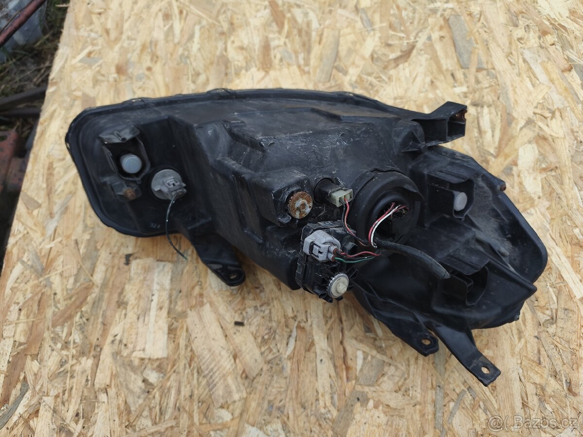 Suzuki SX4 světlo l. - 2