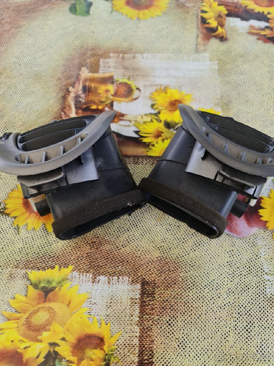 Citroën Xsara Picasso-výdechy vzduchu - 2