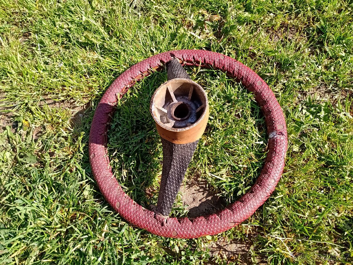 Volant historický škoda - 2