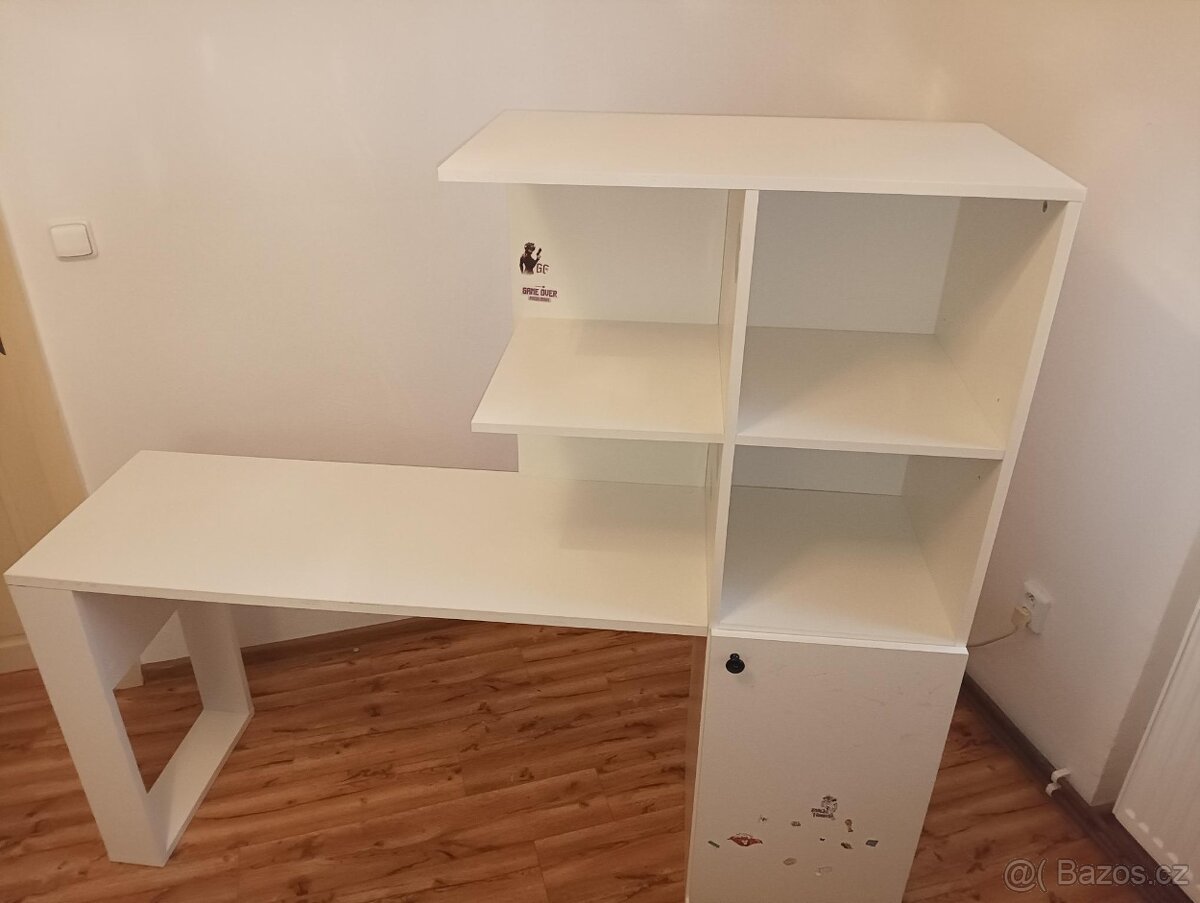 Dětský psací stůl do pokojíčku - 2