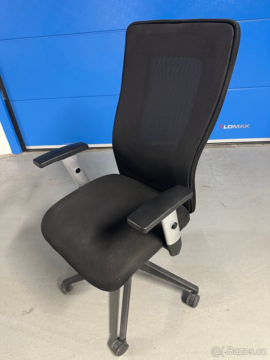 Kancelářská židle - 2