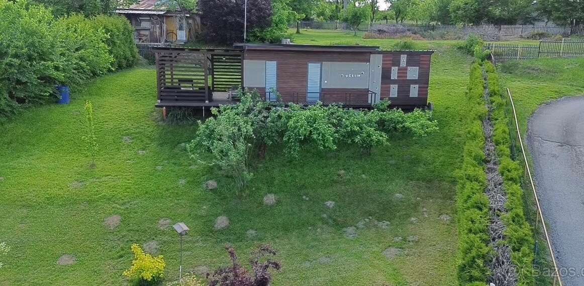 Stavební pozemek v obci Puklice - 2