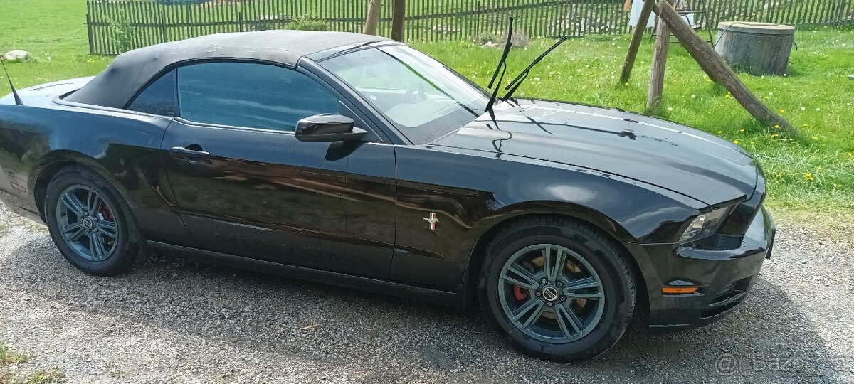 FORD MUSTANG 2014-CABRIO - 2