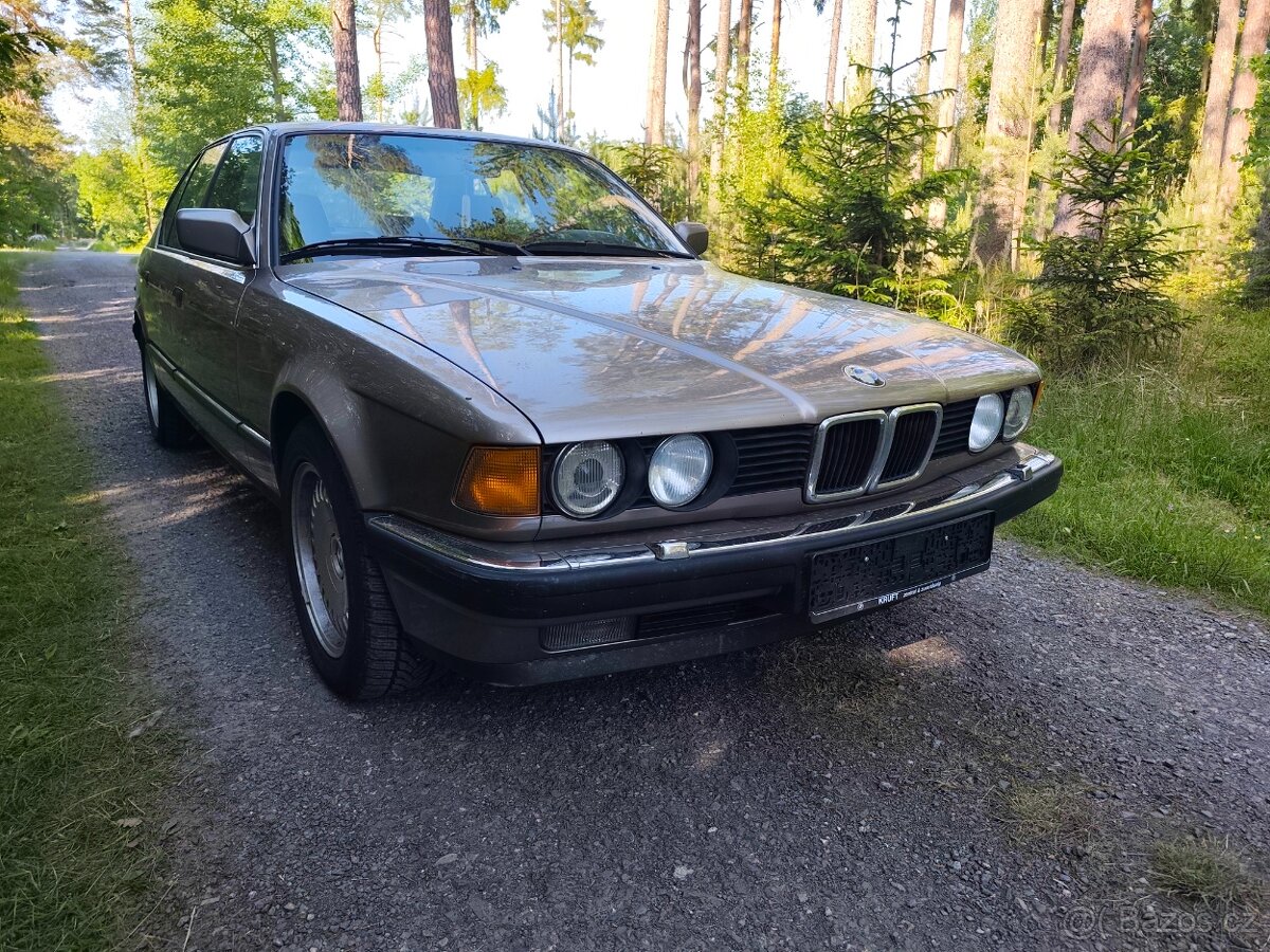 Bmw e32 730i - 2