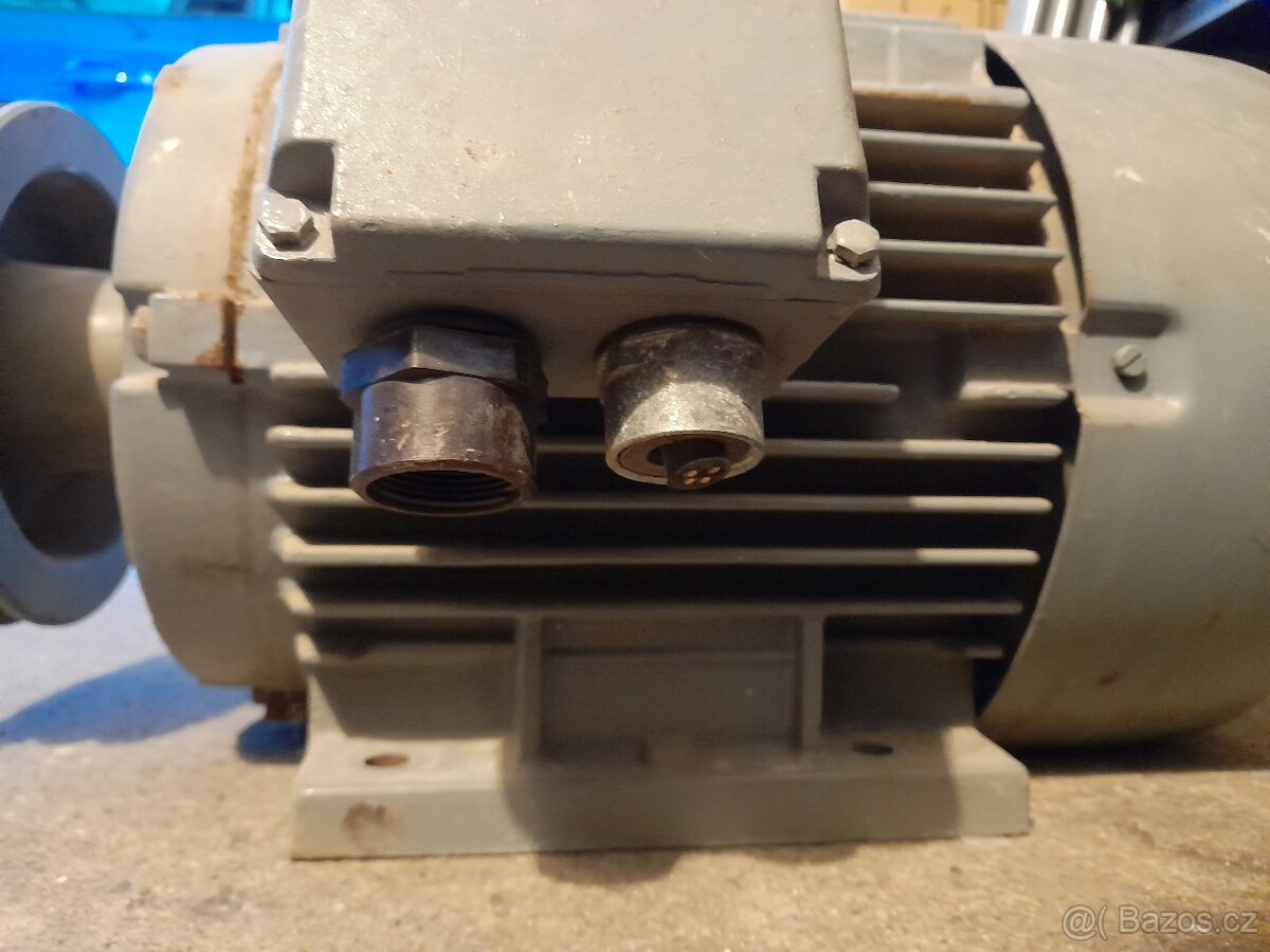 Elektromotor MEZ 3 kW - 2