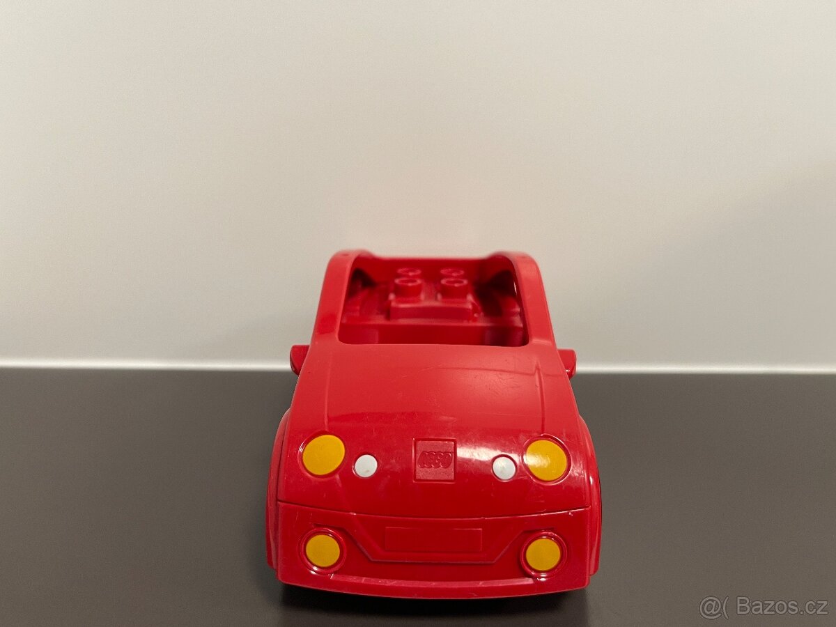 Lego Duplo červené auto - 2