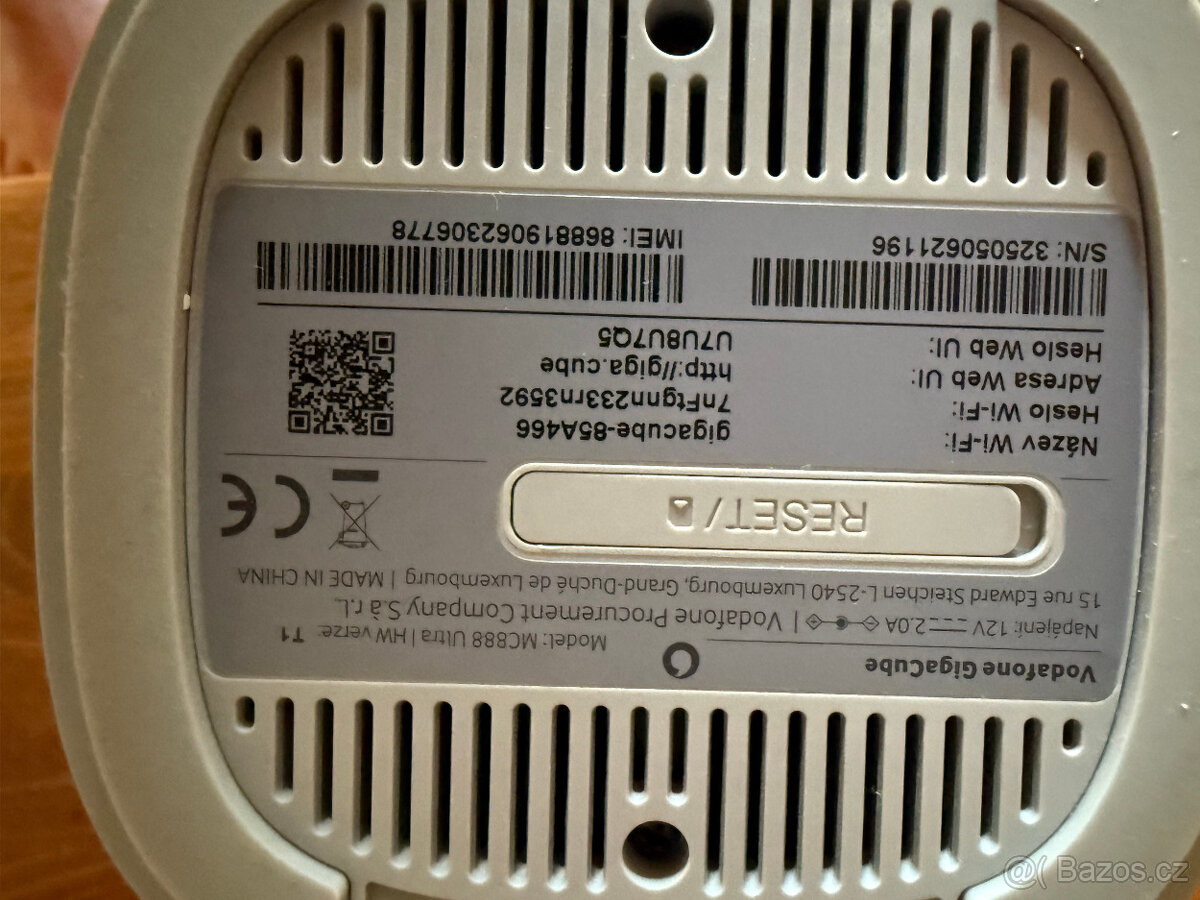 Prodám modem Vodafone GigaCube 5G – MC888 Ultra - 2