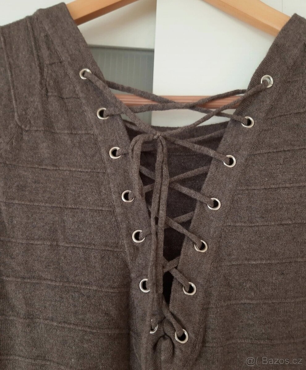 Nový vlněný svetr, vel. S/M - 2