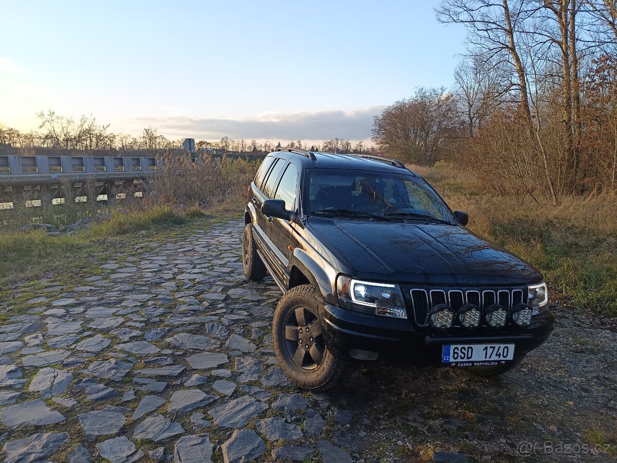 Jeep Grand Cherokee 4.7 Infinity gold - 2
