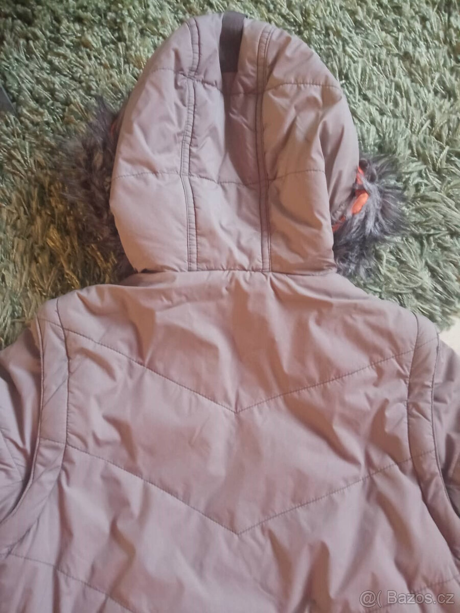 Hnědá zimní bunda vel.134/140 (vesta 2v1) - 2