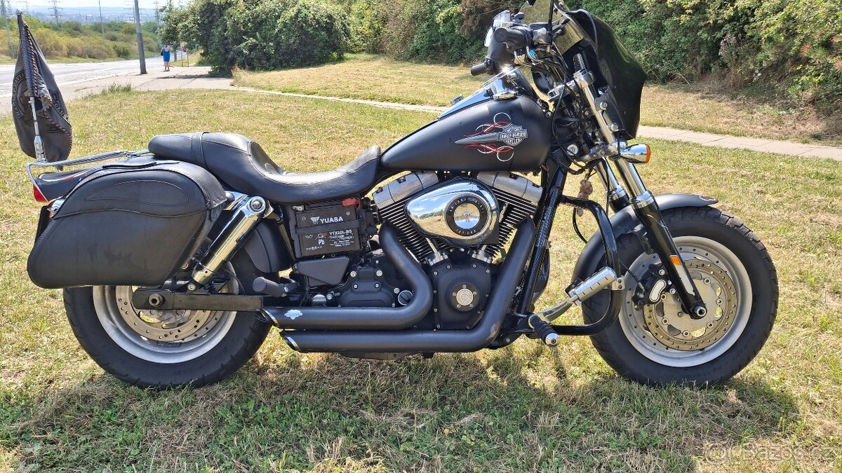 HARLEY-DAVIDSON DYNA FAT BOB - 2
