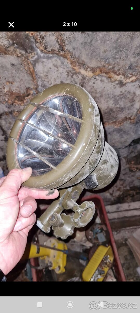 Poklad z půdy. Magneton, elektro souč.světla... - 2