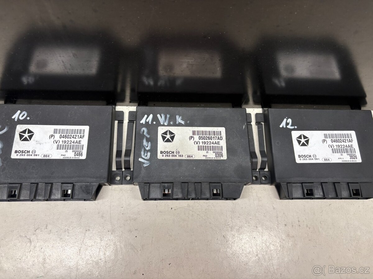 //Parkovací PDC modul JEEP-CHrysler// - 2