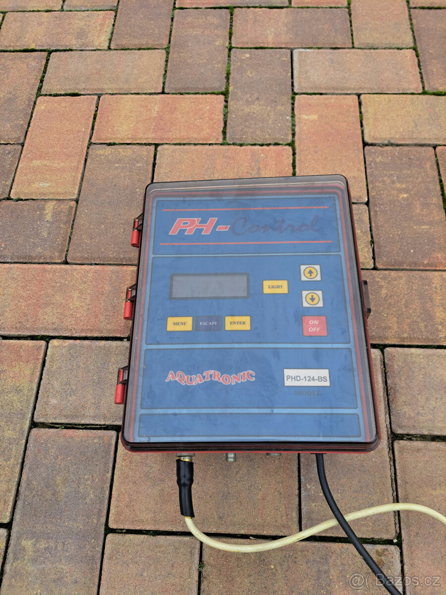 Prodám systém bezchlorové úpravy vody v bazénu - 2