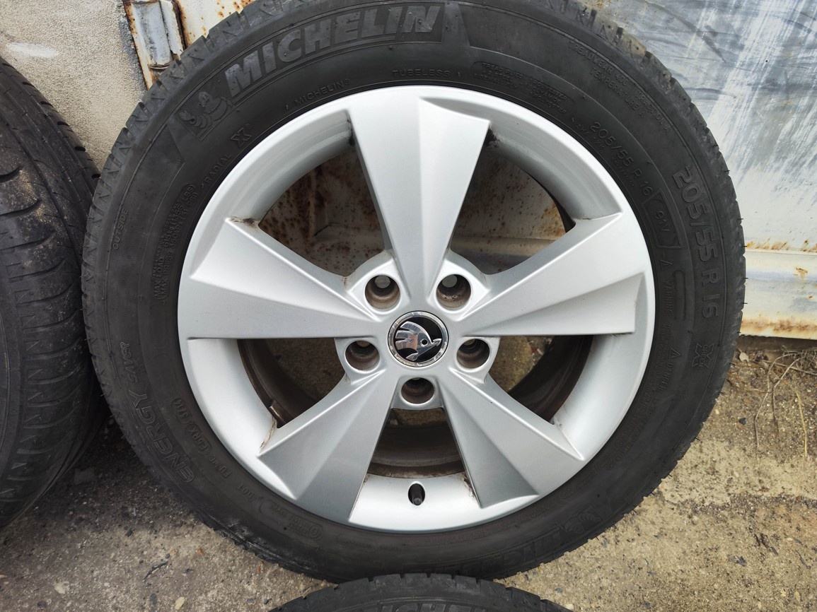 16"alu sada Velorum 5x112 origo Škoda Octavia 3 Golf 7 - 2
