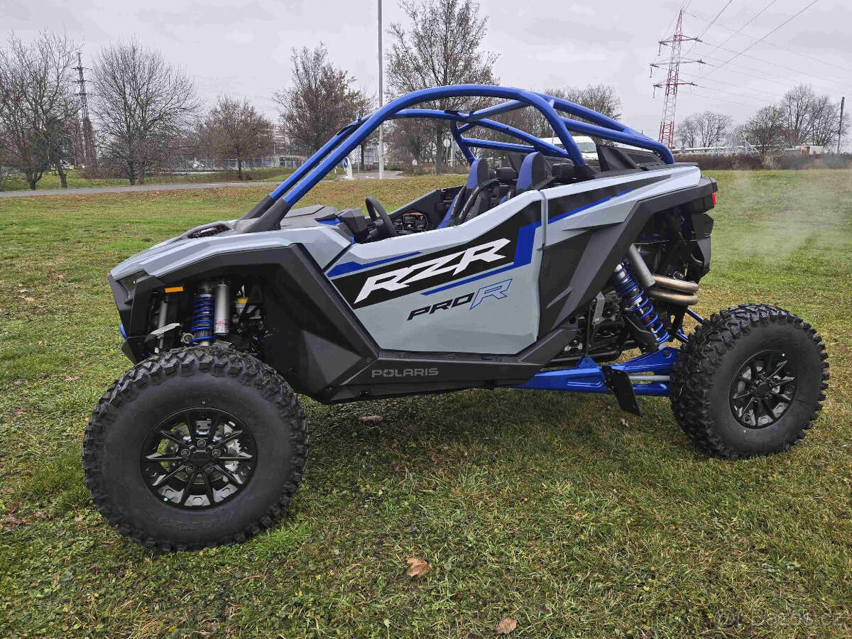 POLARIS RZR PRO R SPORT 225hp 2,0l 4x4 - 2