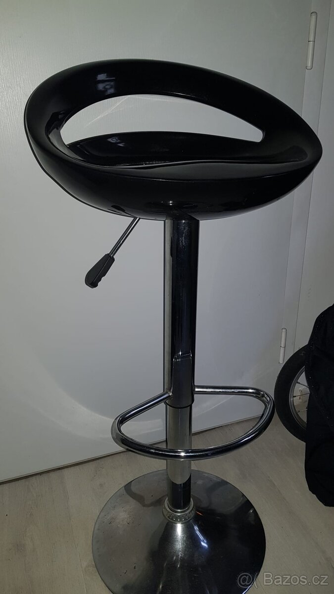 Barová židle - 2