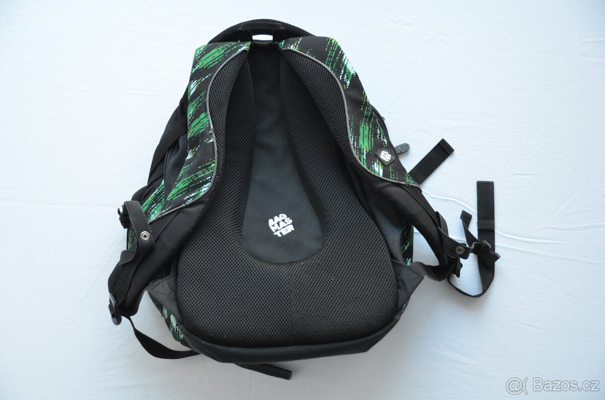 Černo zelený školní batoh Bagmaster - 2