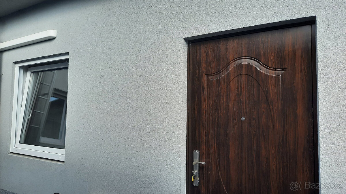 pronájem bytu 1+kk v přístavbě RD - 2